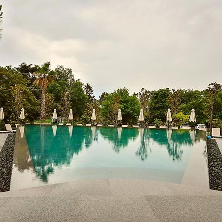 Sea Flats With Parking And Pool In Azur Residence Saints Constantine and Helena Exterior foto