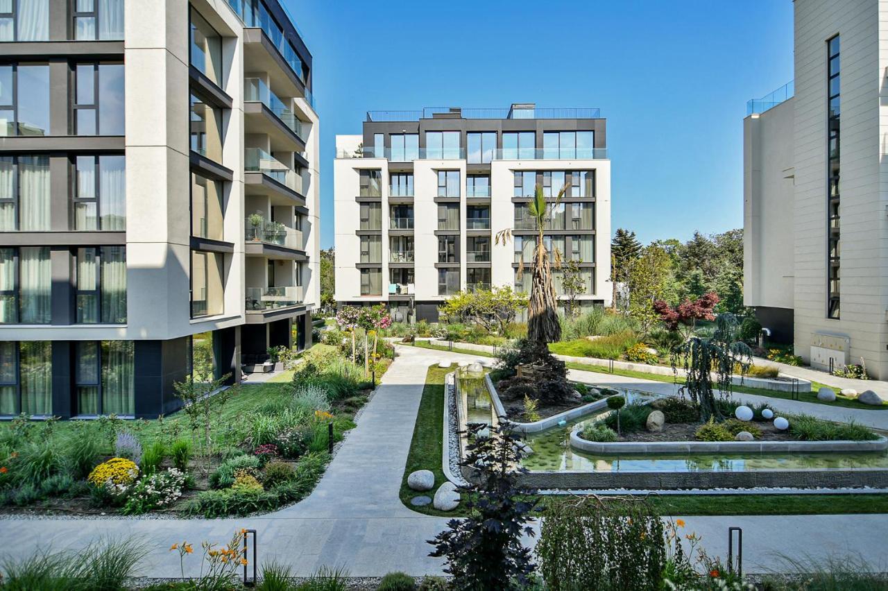 Sea Flats With Parking And Pool In Azur Residence Saints Constantine and Helena Exterior foto