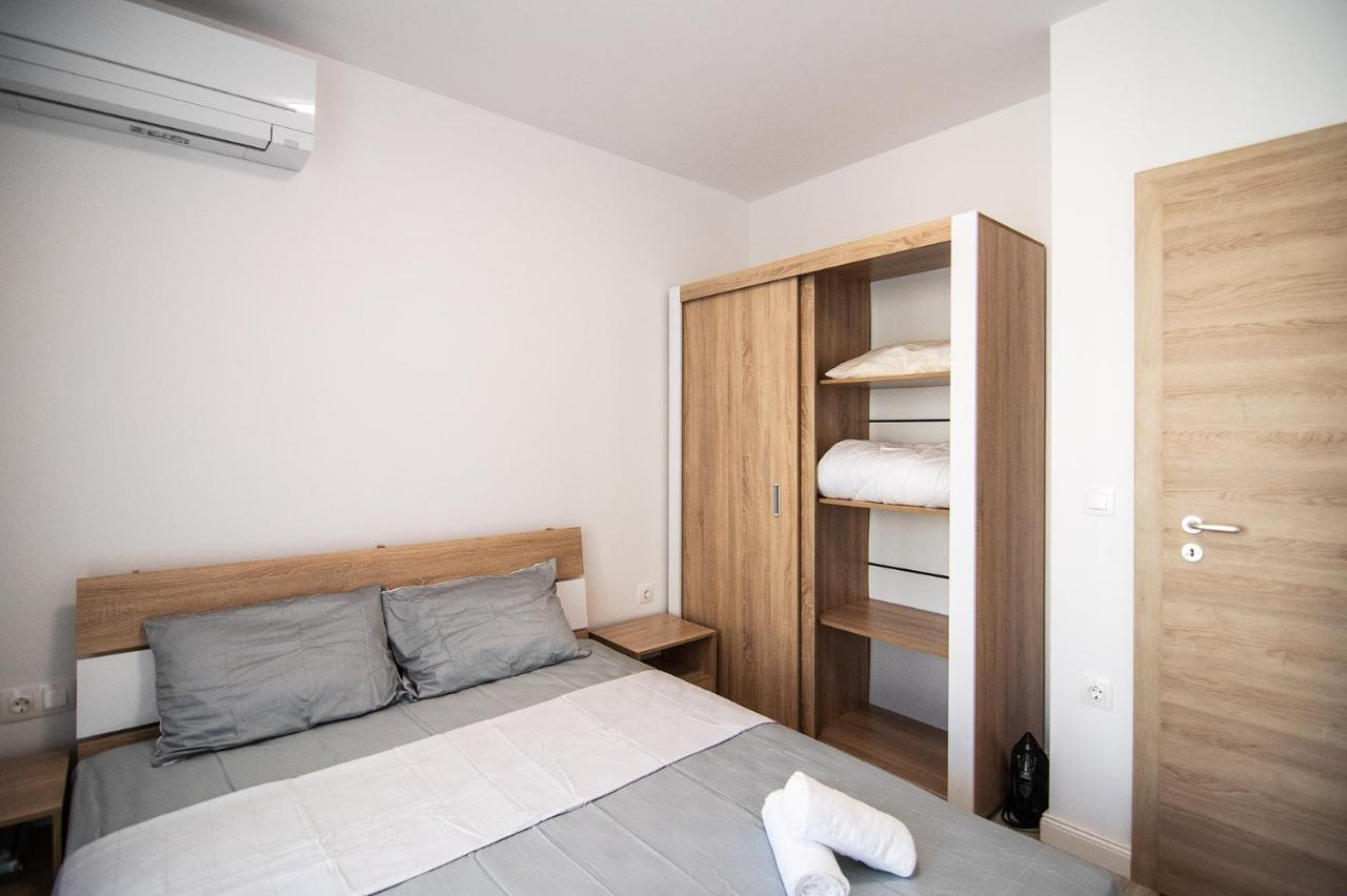 Sea Flats With Parking And Pool In Azur Residence Saints Constantine and Helena Exterior foto